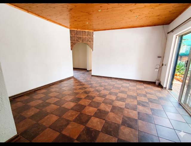 3 BEDROOM HOUSE FOR SALE IN HENLEY ON KLIP
